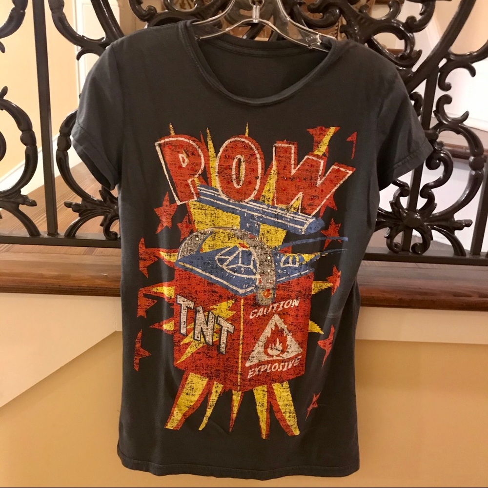 Made U Look Graphic Tee